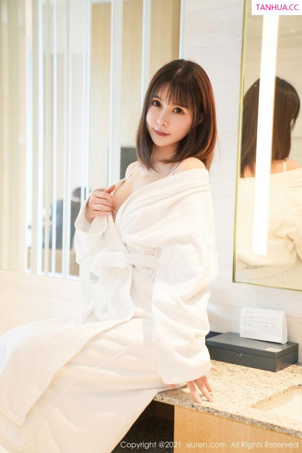 晓鱼酱  [XiuRen]高清写真图 2021.03.29 VOL.3250 晓鱼酱第16张图片